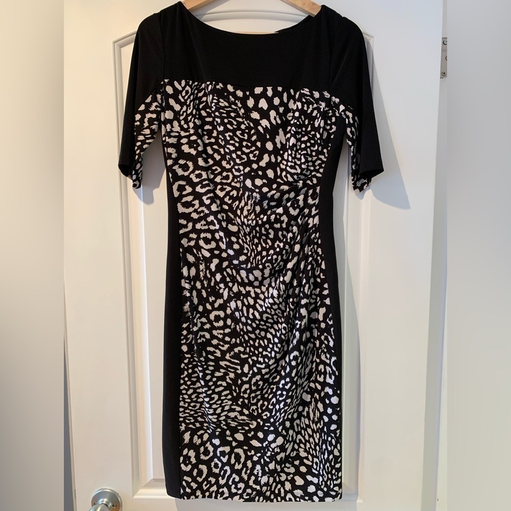 Lauren Ralph Lauren Dress Black White Abstract Design Size 6 Lined Side Ruched